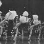 75cheerleader4.jpg